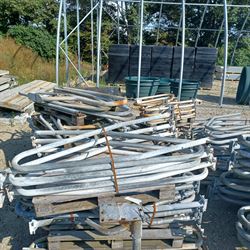 6 stk. brukte 1½" sengebøyler lengde: 1,70 m Cc: 0,67 m S260